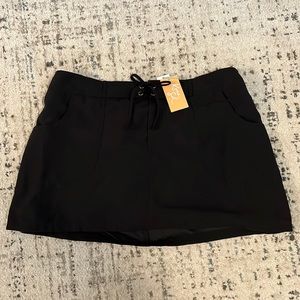 *NWT*Black Swim Skirt